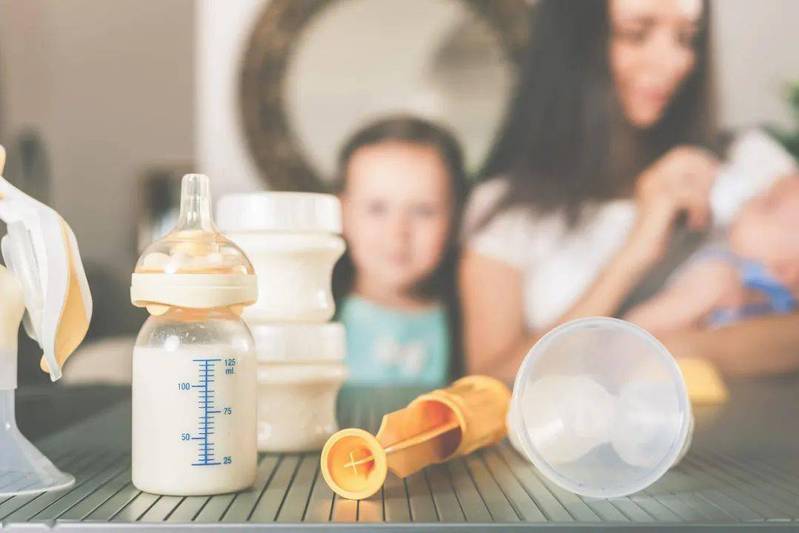 母乳真的比奶粉好吗？—— 基于促进母乳实验（PROBIT）的研究结果分析